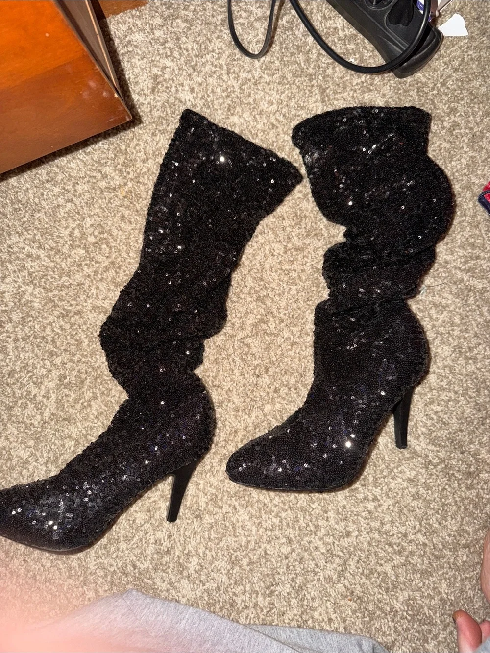 N/A sparkling black